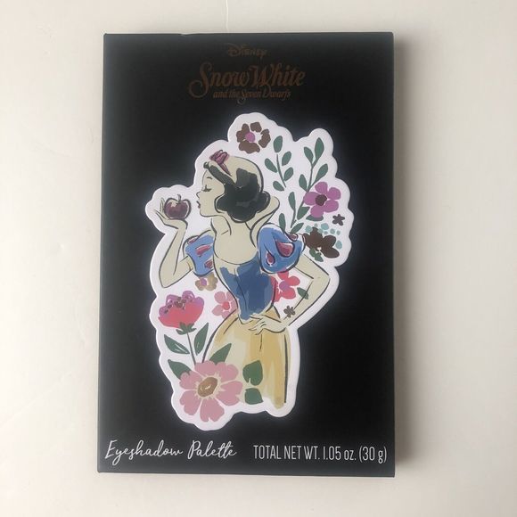 Taste Beauty Disney Snow White & Seven Dwarfs Eyeshadow Palette - Picture 1 of 6